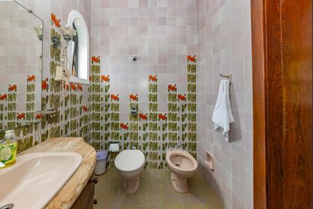 Casa para alugar com 480m², 5 quartos e 4 vagas Casa para alugar com 480m², 5 quartos e 4 vagasBanheiro da Suíte 2
