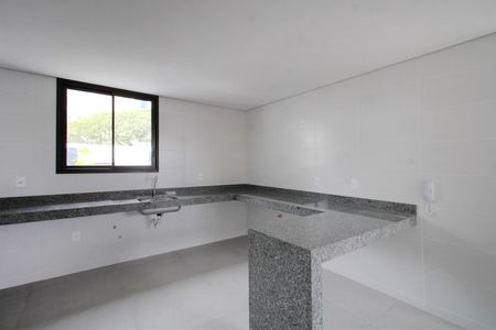 Apartamento à venda com 144m², 2 quartos e 2 vagasCozinha