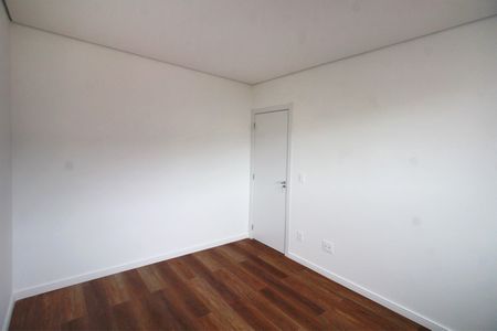 Apartamento à venda com 144m², 2 quartos e 2 vagasQuarto 2