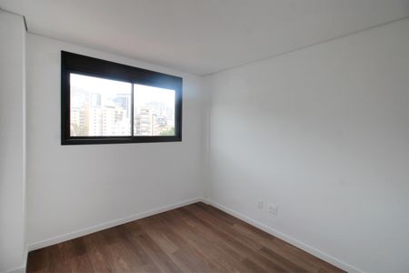 Apartamento à venda com 144m², 2 quartos e 2 vagasQuarto 2