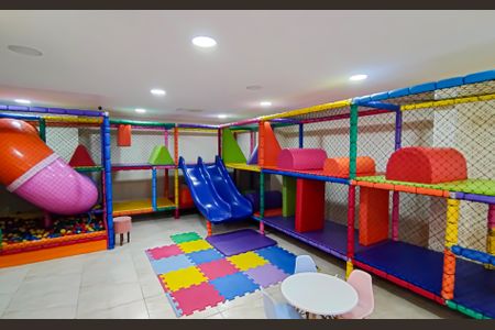 Apartamento à venda com 71m², 3 quartos e 1 vagaÁrea comum