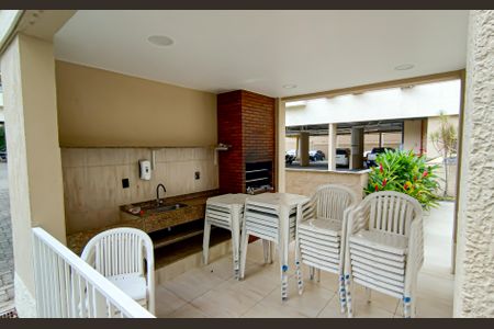 Apartamento à venda com 71m², 3 quartos e 1 vagaÁrea comum