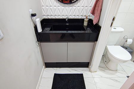 Apartamento à venda com 71m², 3 quartos e 1 vagaBanheiro Social