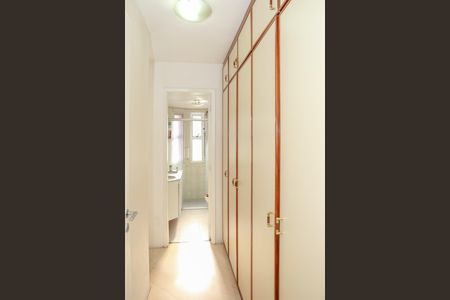 Apartamento à venda com 82m², 3 quartos e 1 vagaSuíte