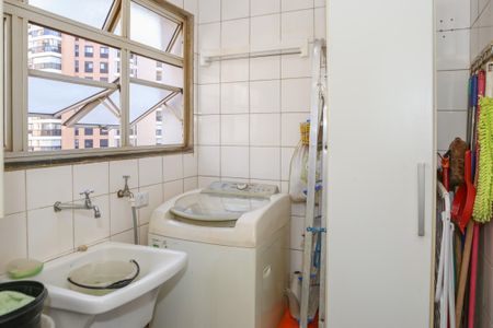 Apartamento à venda com 82m², 3 quartos e 1 vagaÁrea de Serviço