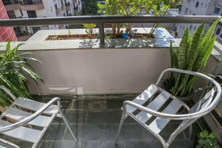 Apartamento à venda com 82m², 3 quartos e 1 vagaSacada