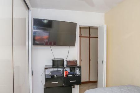Apartamento à venda com 82m², 3 quartos e 1 vagaQuarto 1