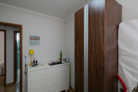 Apartamento à venda com 130m², 3 quartos e 1 vaga Apartamento à venda com 130m², 3 quartos e 1 vagaQuarto 1