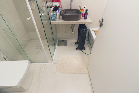 Apartamento à venda com 78m², 2 quartos e 1 vagaBanheiro 1 - Suíte