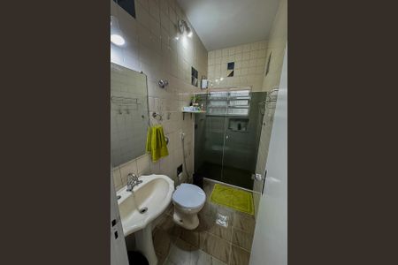 Casa à venda com 360m², 3 quartos e 3 vagas Casa à venda com 360m², 3 quartos e 3 vagasBanheiro