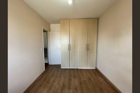 Apartamento à venda com 72m², 2 quartos e 1 vagaQuarto 2
