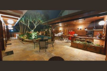 Casa à venda com 800m², 5 quartos e 4 vagasFoto 06