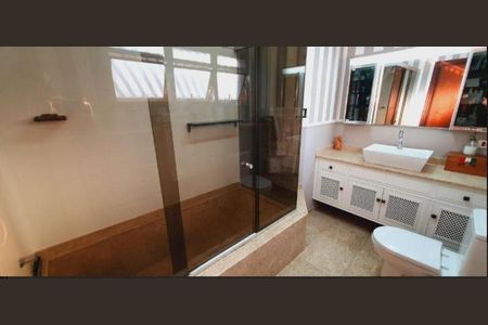 Casa à venda com 800m², 5 quartos e 4 vagasFoto 49