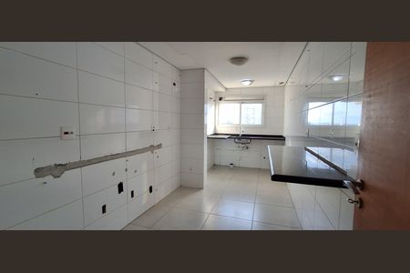 Apartamento à venda com 160m², 3 quartos e 3 vagasCozinha