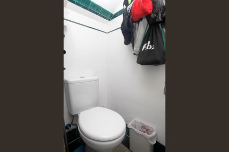 Casa à venda com 300m², 5 quartos e 5 vagasBanheiro 6