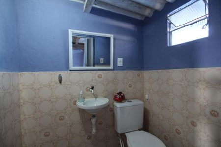 Casa à venda com 138m², 2 quartos e 1 vagaLavabo