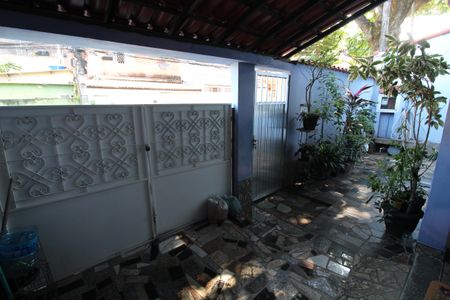 Casa à venda com 138m², 2 quartos e 1 vagaFrente