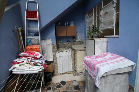 Casa à venda com 138m², 2 quartos e 1 vagaÁrea de Serviço