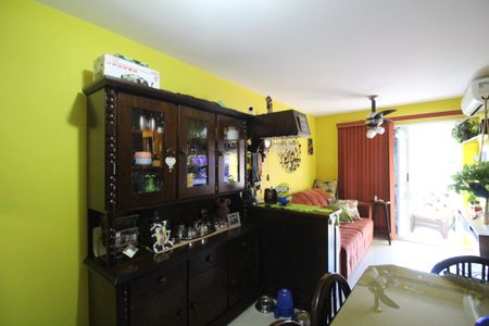 Apartamento à venda com 88m², 4 quartos e 2 vagasSala