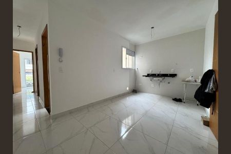 Apartamento à venda com 44m², 2 quartos e sem vaga Apartamento à venda com 44m², 2 quartos e sem vagaFoto 01