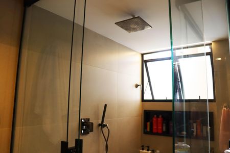 Apartamento à venda com 210m², 3 quartos e 2 vagasBanheiro da Suíte 2