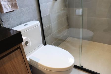 Apartamento à venda com 210m², 3 quartos e 2 vagasBanheiro da Suíte 1