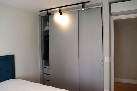 Apartamento à venda com 210m², 3 quartos e 2 vagasSuíte 1