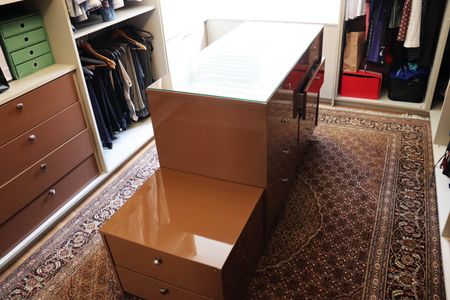 Apartamento à venda com 210m², 3 quartos e 2 vagasCloset da suíte 2