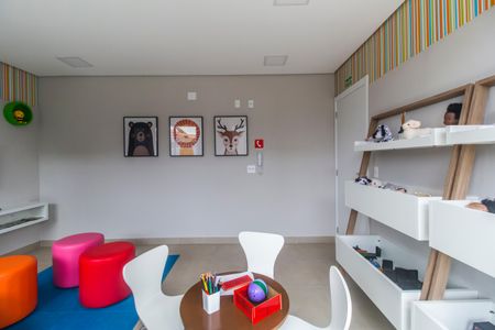 Apartamento à venda com 42m², 2 quartos e 1 vaga Apartamento à venda com 42m², 2 quartos e 1 vagaÁrea comum