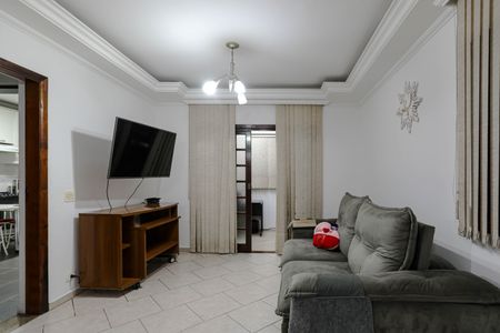 Casa para alugar com 270m², 4 quartos e 7 vagas Casa para alugar com 270m², 4 quartos e 7 vagasSala
