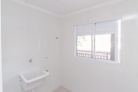 Apartamento à venda com 32m², 1 quarto e sem vaga Apartamento à venda com 32m², 1 quarto e sem vagaCozinha e Área de Serviço