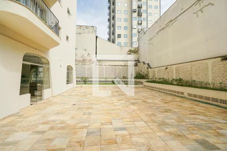 Apartamento para alugar com 100m², 3 quartos e 2 vagas Apartamento para alugar com 100m², 3 quartos e 2 vagasÁrea comum