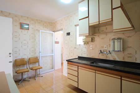 Apartamento para alugar com 100m², 3 quartos e 2 vagasCozinha