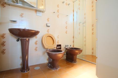 Apartamento para alugar com 100m², 3 quartos e 2 vagasBanheiro da Suíte