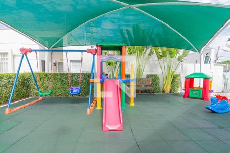 Apartamento à venda com 51m², 2 quartos e 1 vaga Apartamento à venda com 51m², 2 quartos e 1 vagaÁrea comum - Playground