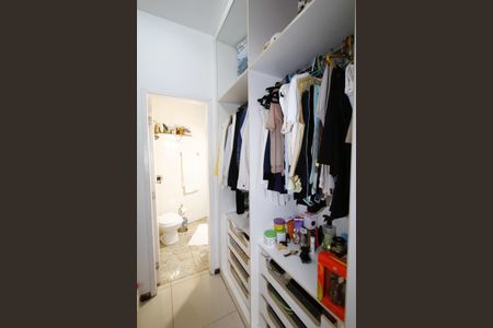 Apartamento à venda com 150m², 5 quartos e 2 vagasCloset Suíte