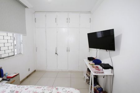 Apartamento à venda com 150m², 5 quartos e 2 vagasQuarto 2