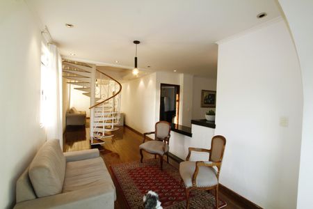 Apartamento à venda com 150m², 5 quartos e 2 vagasSala