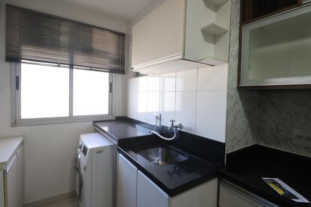 Apartamento à venda com 57m², 3 quartos e 1 vagaCozinha e Área de Serviço