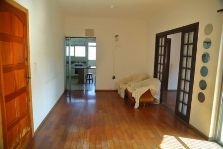 Apartamento para alugar com 108m², 3 quartos e 1 vagaSala