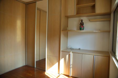 Apartamento para alugar com 108m², 3 quartos e 1 vagaSuíte