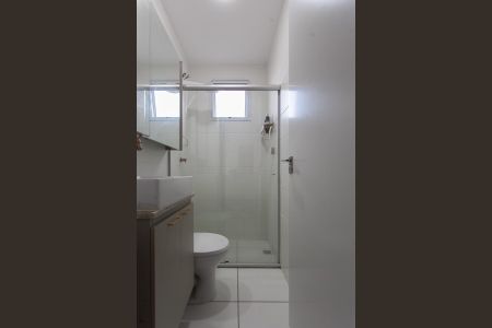 Apartamento à venda com 67m², 3 quartos e 2 vagas Apartamento à venda com 67m², 3 quartos e 2 vagasBanheiro Social