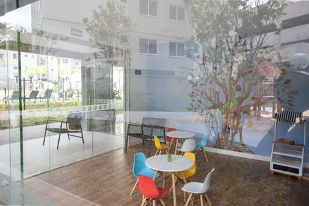 Apartamento à venda com 67m², 3 quartos e 2 vagas Apartamento à venda com 67m², 3 quartos e 2 vagasÁrea comum - Espaço Kids