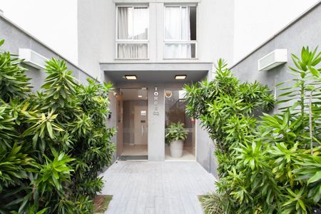 Apartamento à venda com 67m², 3 quartos e 2 vagas Apartamento à venda com 67m², 3 quartos e 2 vagasÁrea comum - Entrada da Torre
