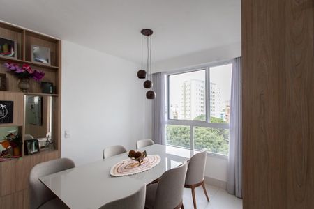 Apartamento à venda com 67m², 3 quartos e 2 vagas Apartamento à venda com 67m², 3 quartos e 2 vagasSala