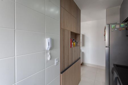 Apartamento à venda com 67m², 3 quartos e 2 vagas Apartamento à venda com 67m², 3 quartos e 2 vagasCozinha e Área de Serviço