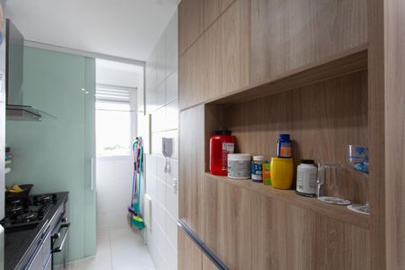 Apartamento à venda com 67m², 3 quartos e 2 vagas Apartamento à venda com 67m², 3 quartos e 2 vagasCozinha e Área de Serviço