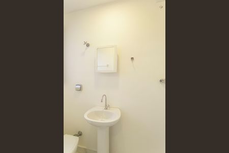 Apartamento para alugar com 154m², 3 quartos e 2 vagas Apartamento para alugar com 154m², 3 quartos e 2 vagasBanheiro de serviço