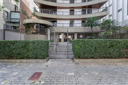 Apartamento para alugar com 154m², 3 quartos e 2 vagas Apartamento para alugar com 154m², 3 quartos e 2 vagasFachada