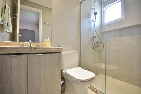 Apartamento à venda com 210m², 3 quartos e 3 vagas Apartamento à venda com 210m², 3 quartos e 3 vagasBanheiro da Suíte 3